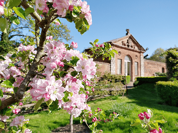 Castle Bromwich hall gardens